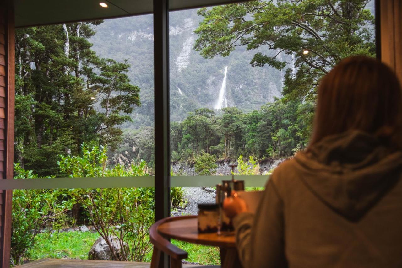 Milford Sound Lodge Ngoại thất bức ảnh