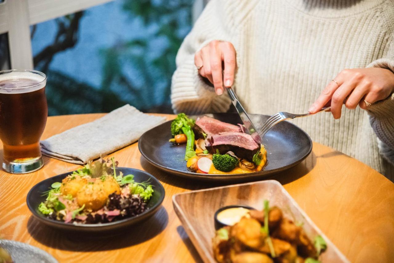 Milford Sound Lodge Ngoại thất bức ảnh