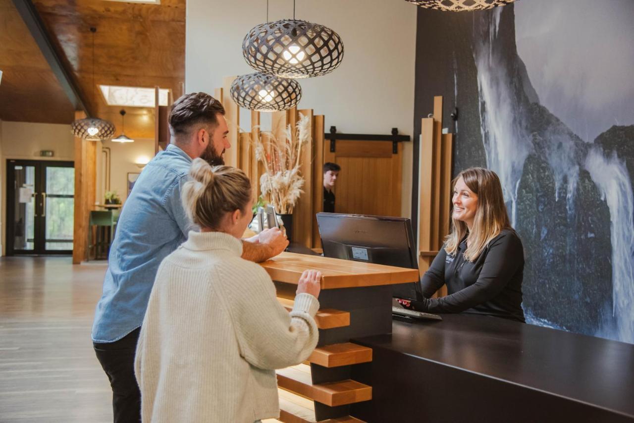 Milford Sound Lodge Ngoại thất bức ảnh