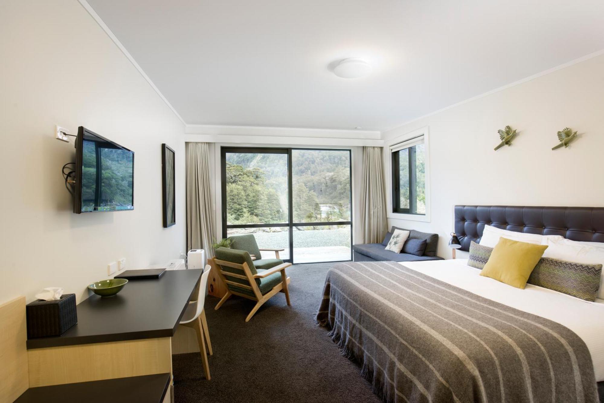 Milford Sound Lodge Ngoại thất bức ảnh