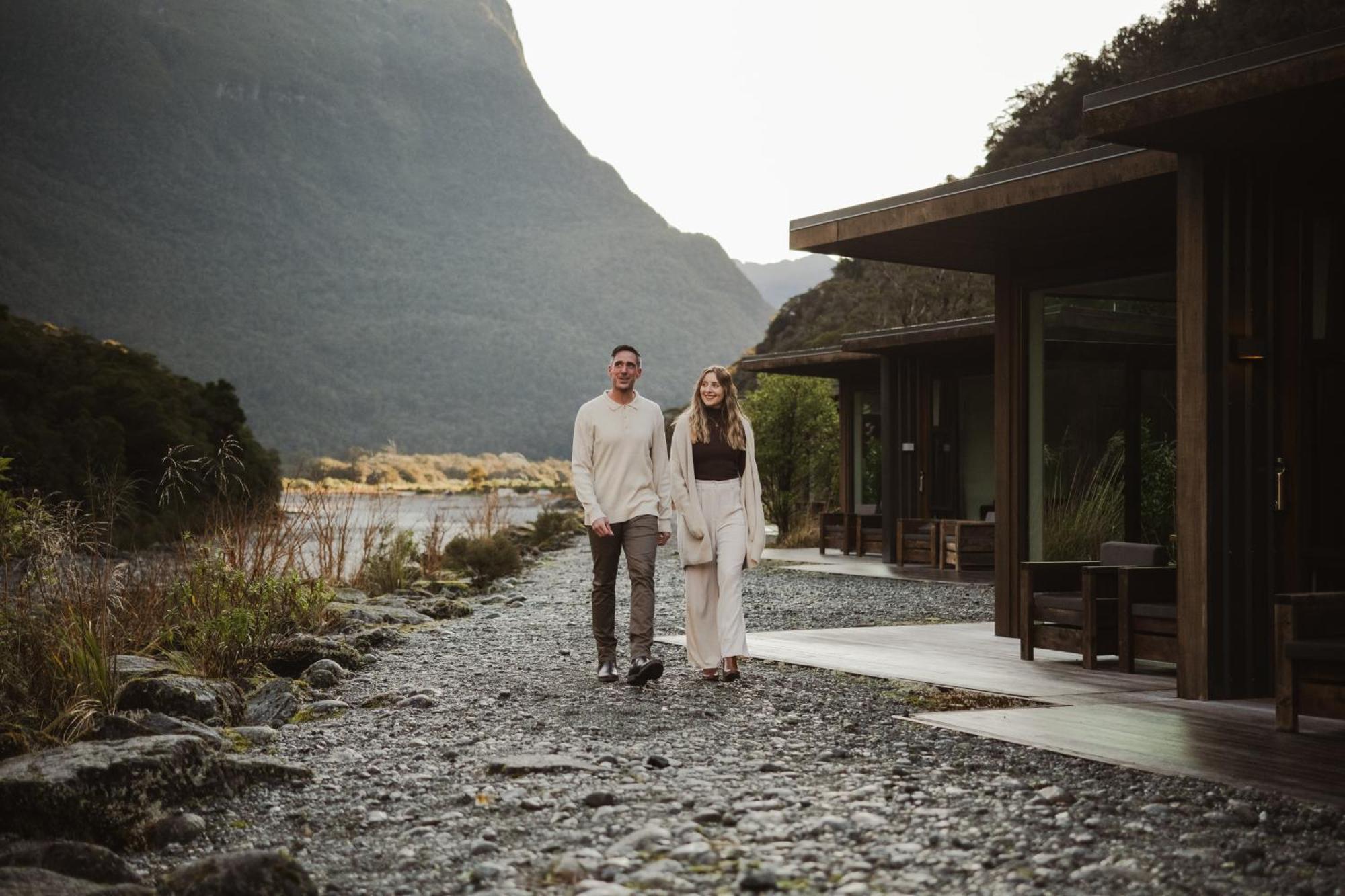 Milford Sound Lodge Ngoại thất bức ảnh